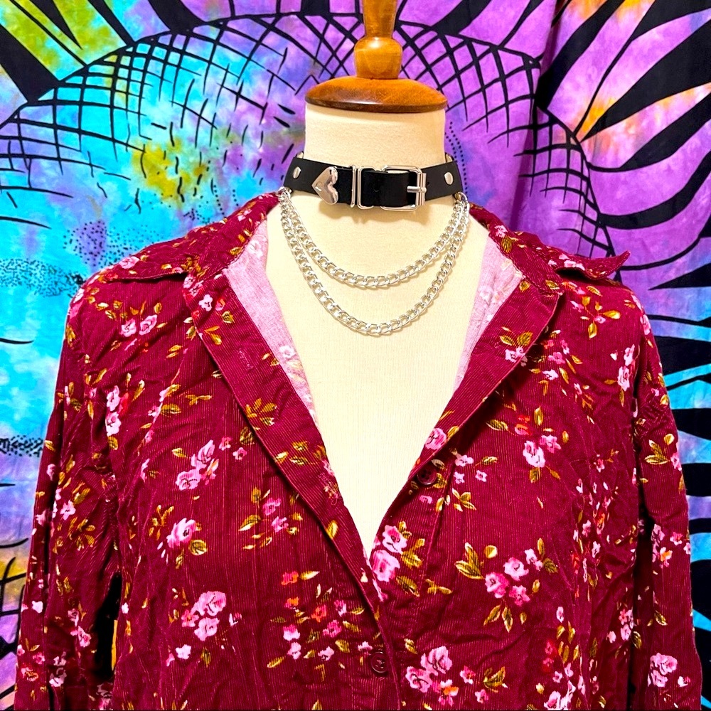 🌈 Flower Vintage corduroy button top